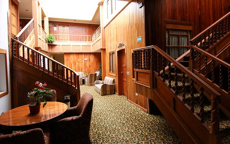 Hotel Crespo